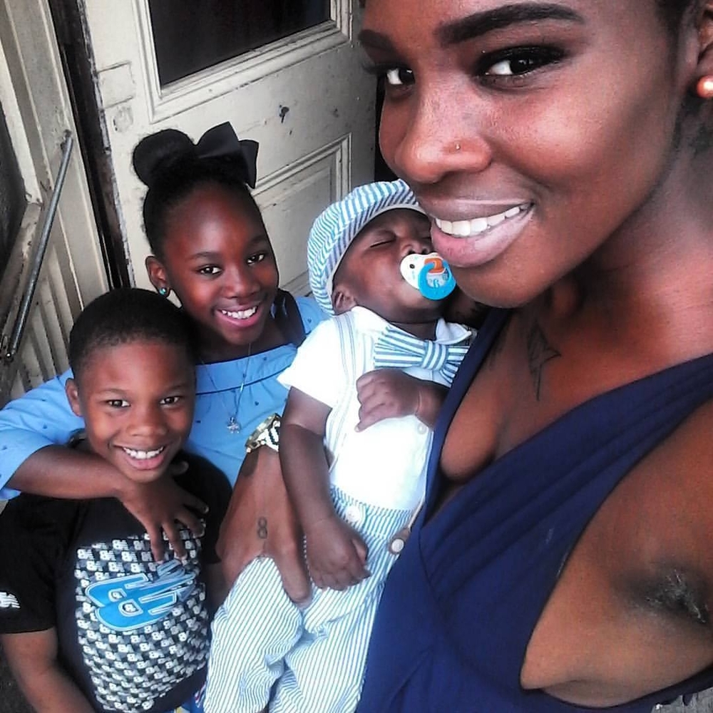 Meet your Posher, Bella